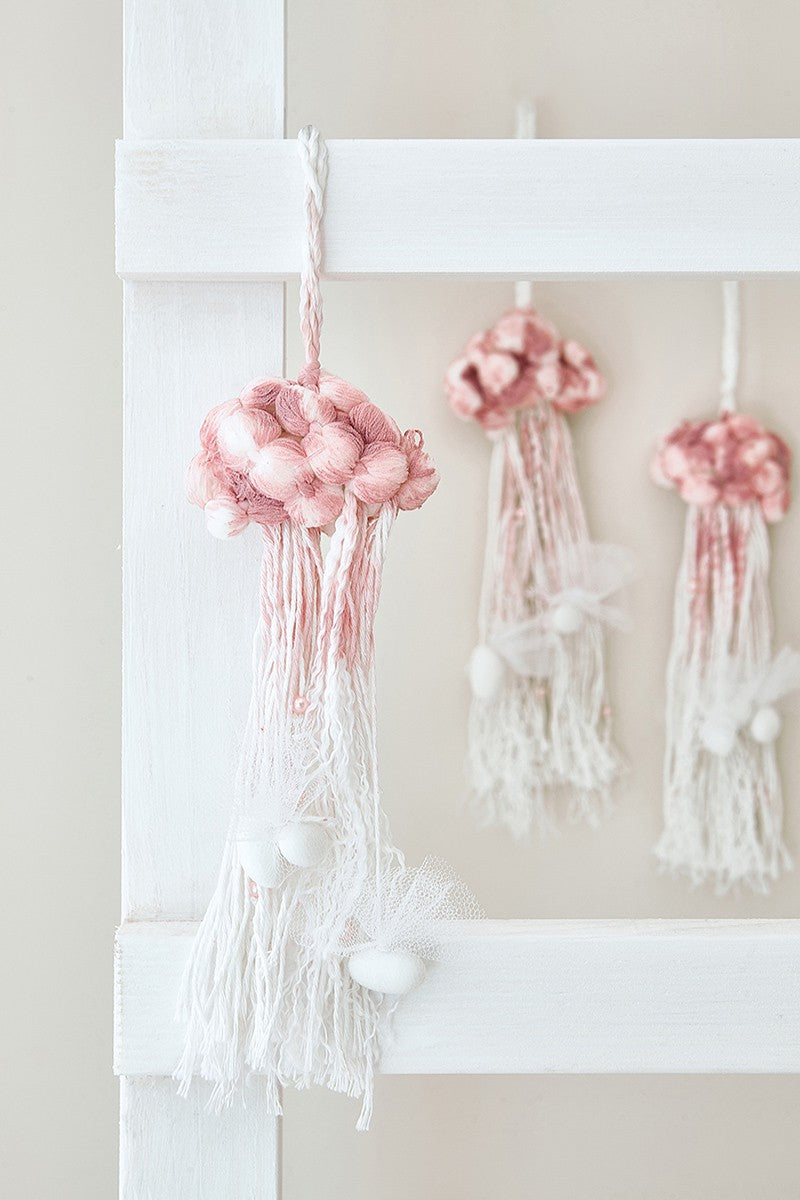 ΜΠΟΜΠΟΝΙΕΡΑ ΓΙΑ ΚΟΡΙΤΣΙ ΝΕΦΕΛΕΣ ΡΟΖ.