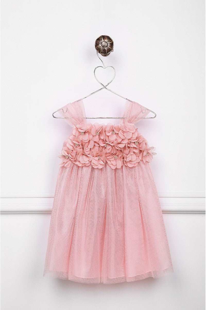 Φόρεμα ροζ με τούλι και χειροποίητα λουλούδια.