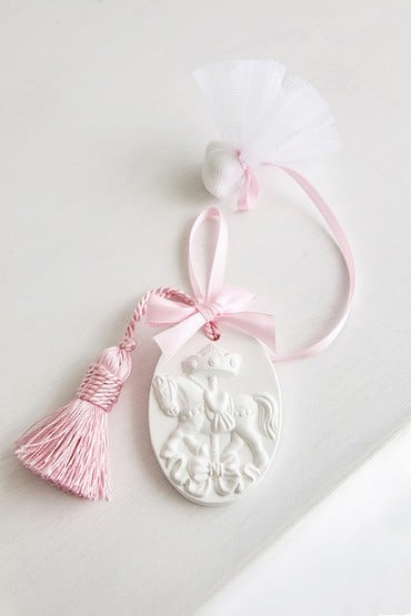 ΜΠΟΜΠΟΝΙΕΡΑ ΠΗΛΙΝΟ CAROUSEL ΡΟΖ ΛΕΠΤΟΜΕΡΕΙΕΣ - ΑΡΩΜΑΤΙΚΟ ΧΩΡΟΥ!