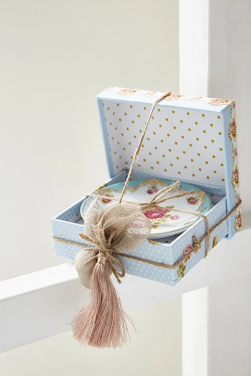 ΜΠΟΜΠΟΝΙΕΡΑ ΠΟΡΣΕΛΑΝΙΝΟ VINTAGE ΠΙΑΤΑΚΙ ΣΙΕΛ ΜΕ ΚΟΥΤΑΚΙ, ΔΩΡΕΑΝ ΜΕΤΑΦΟΡΙΚΑ.