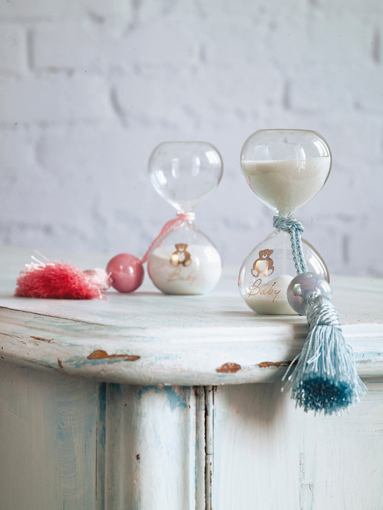 Μπομπονιέρα γυάλινη κλεψύδρα με φούντα και χάντρα!