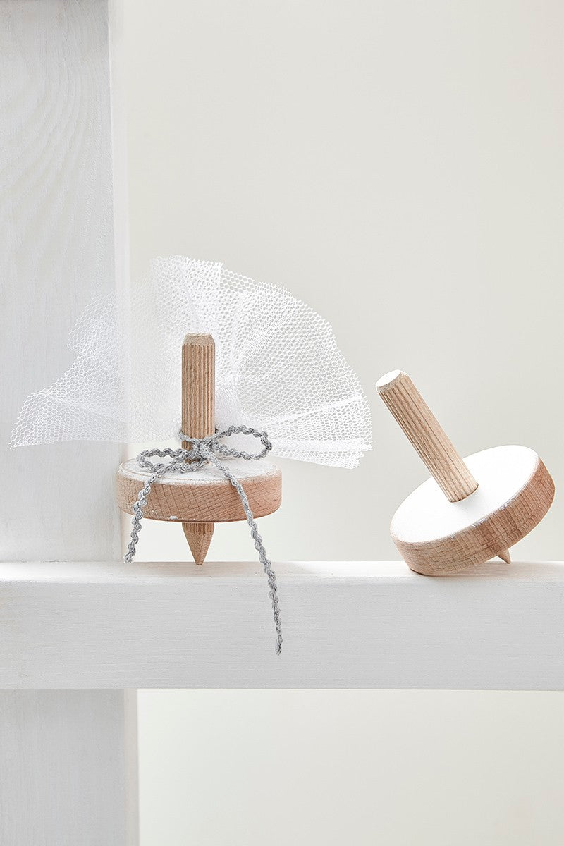 ΜΠΟΜΠΟΝΙΕΡΑ ΞΥΛΙΝΗ ΧΕΙΡΟΠΟΙΗΤΗ ΣΒΟΥΡΑ ΛΕΥΚΗ, ΔΩΡΕΑΝ ΜΕΤΑΦΟΡΙΚΑ.